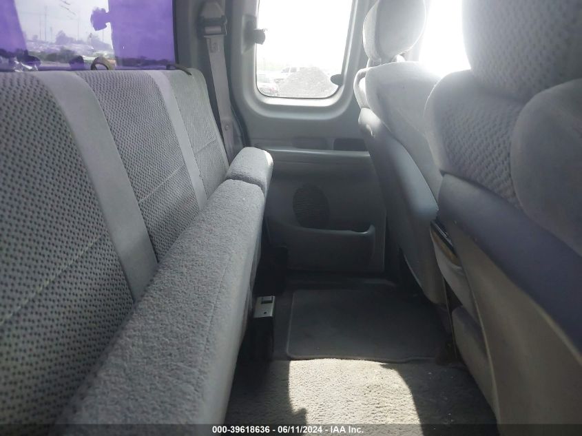 2001 Ford F-150 Lariat/Xl/Xlt VIN: 1FTRX18L11KA28225 Lot: 39618636