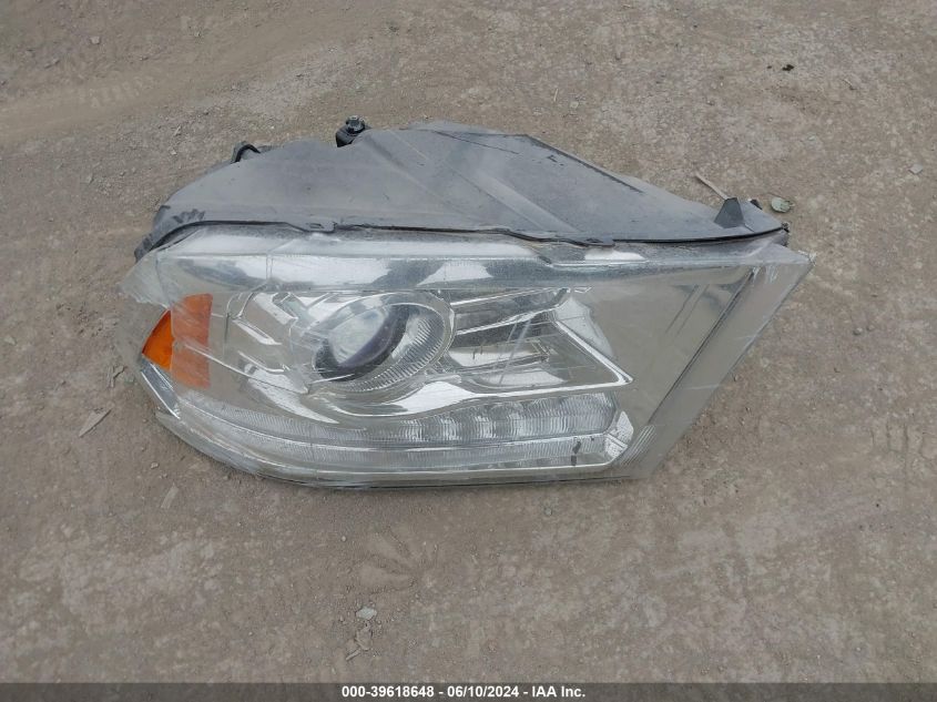 2018 Ram 1500 Laramie 4X2 5'7 Box VIN: 1C6RR6NTXJS160953 Lot: 39618648