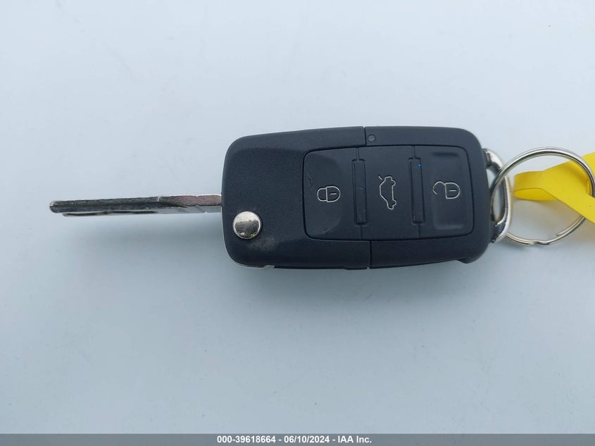 2010 Volkswagen Jetta Se VIN: 3VWRX7AJ8AM026957 Lot: 39618664