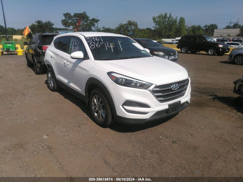 KM8J2CA44JU710493 2018 Hyundai Tucson Se