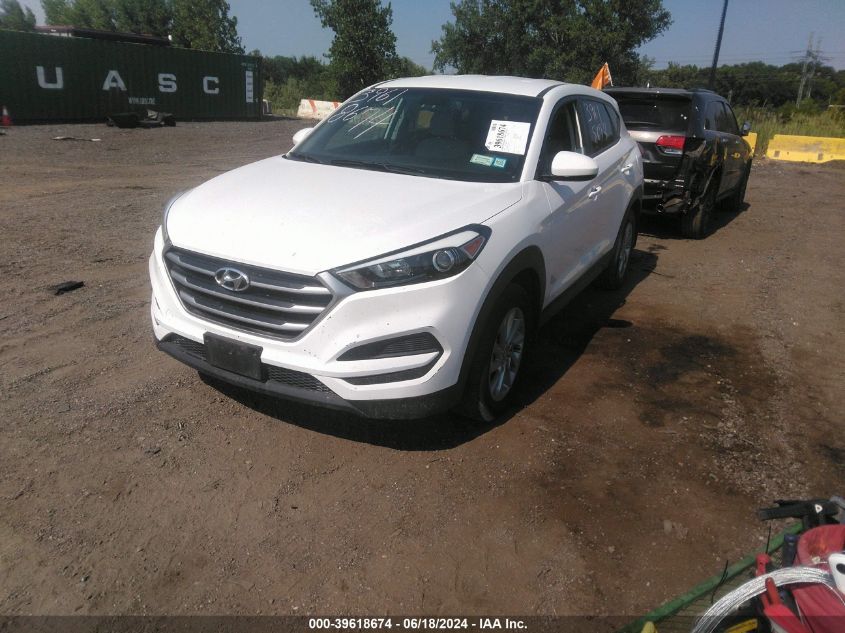 KM8J2CA44JU710493 2018 Hyundai Tucson Se