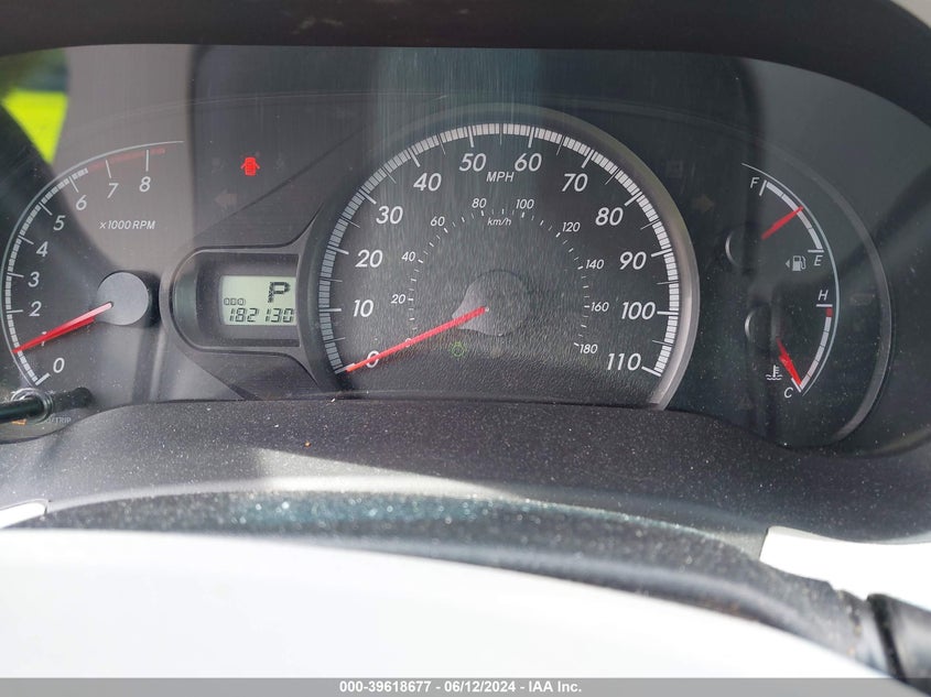 2011 Toyota Sienna Le V6 VIN: 5TDKK3DC3BS070312 Lot: 39618677