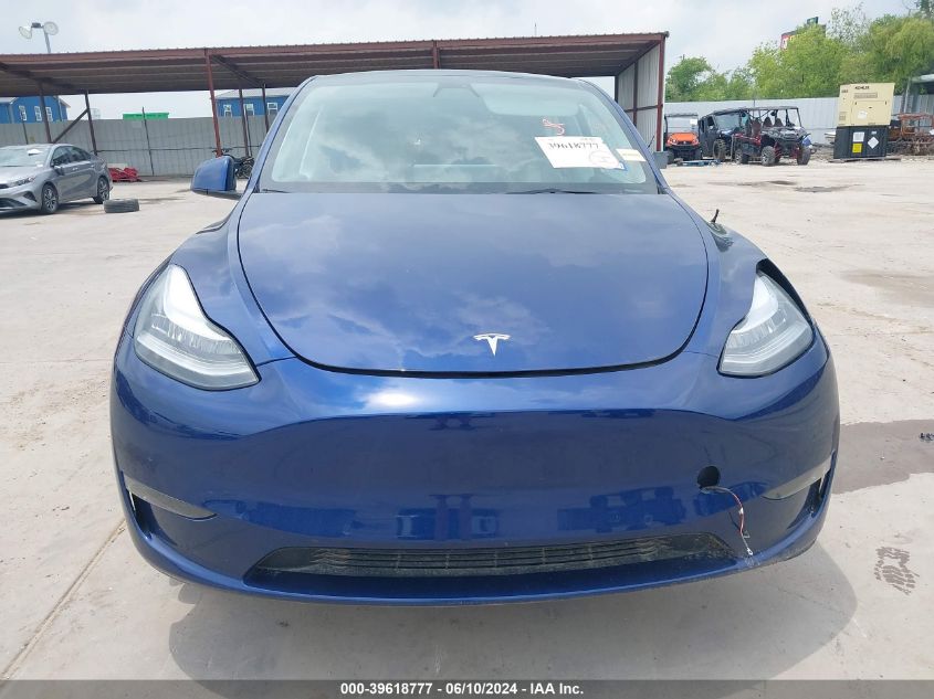 2022 Tesla Model Y Long Range Dual Motor All-Wheel Drive VIN: 7SAYGDEE2NA001315 Lot: 39618777