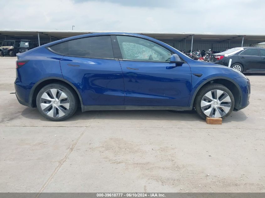 2022 Tesla Model Y Long Range Dual Motor All-Wheel Drive VIN: 7SAYGDEE2NA001315 Lot: 39618777