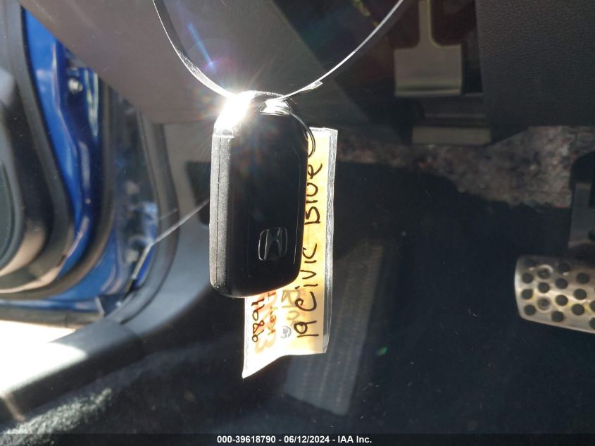 2019 Honda Civic Sport VIN: 2HGFC2F8XKH555046 Lot: 39618790