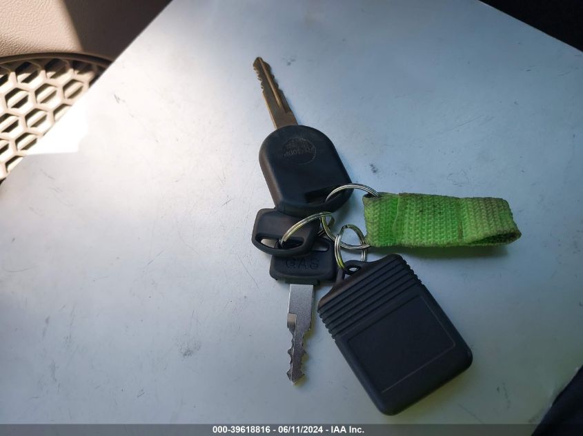 2001 Ford Explorer Sport Trac VIN: 1FMZU67E21UB28309 Lot: 39618816