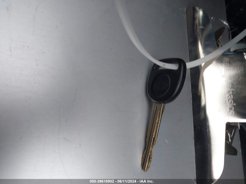 2006 Hummer H3 Suv VIN: 5GTDN136868333056 Lot: 39618902