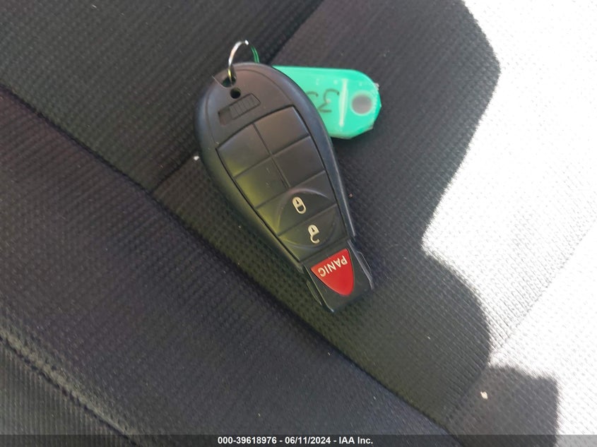 2012 Jeep Grand Cherokee Laredo VIN: 1C4RJEAG2CC137358 Lot: 39618976