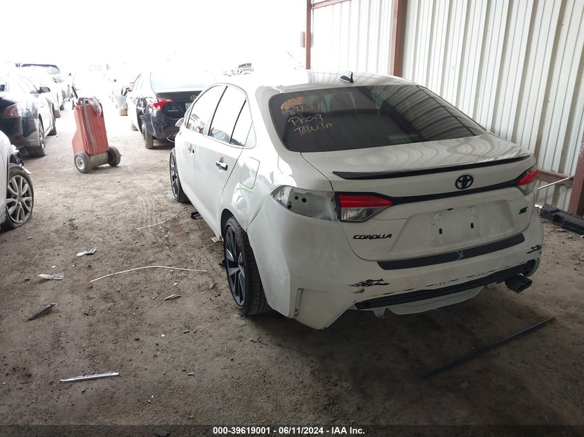 VIN 5YFS4MCE0MP088829 2021 TOYOTA COROLLA SE/NIGHT SHADE