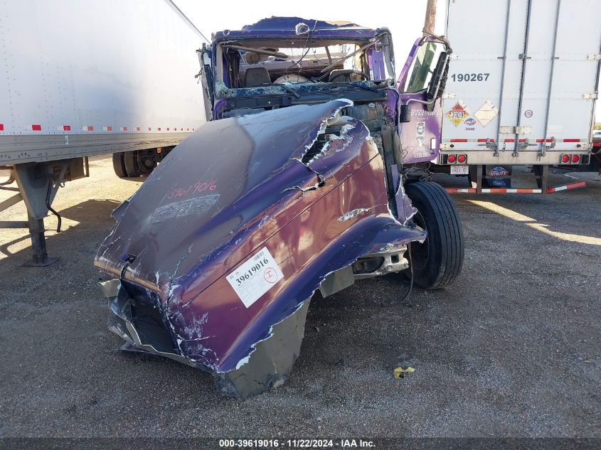 2000 International 9400 9400I VIN: 2HSCNAMRXYC061123 Lot: 39619016