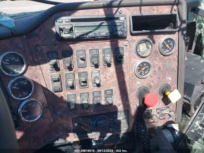 2000 International 9400 9400I VIN: 2HSCNAMRXYC061123 Lot: 39619016