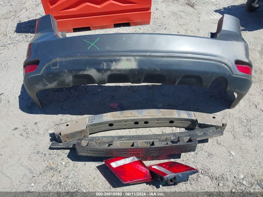 2012 Dodge Journey Sxt VIN: 3C4PDCBB0CT374196 Lot: 39619080