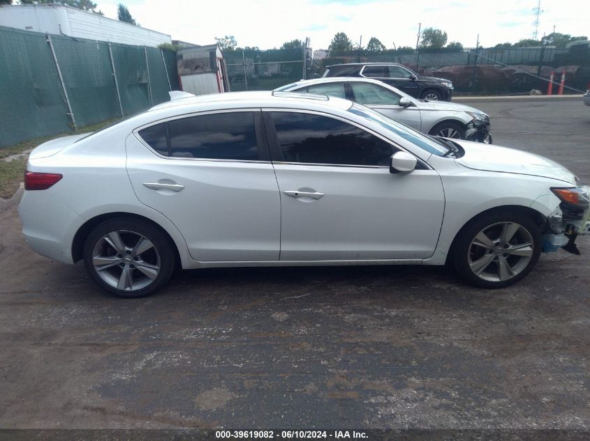 2013 Acura Ilx 2.0L VIN: 19VDE1F53DE017425 Lot: 39619082