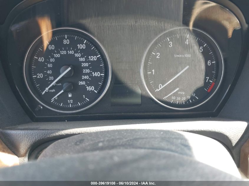 2008 BMW 328I VIN: WBAVC53548FZ82977 Lot: 39619108