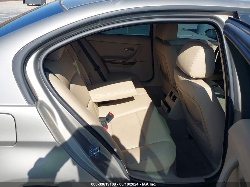 2008 BMW 328I VIN: WBAVC53548FZ82977 Lot: 39619108