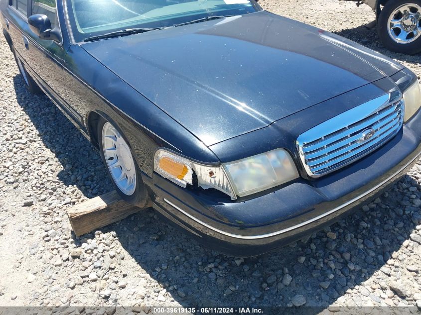 2002 Ford Crown Victoria Lx VIN: 2FAFP74W52X147437 Lot: 39619135