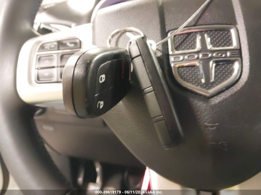 2018 Dodge Journey Se VIN: 3C4PDCAB7JT474696 Lot: 39619179