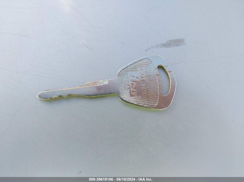 1992 Acura Legend Ls VIN: JH4KA7671NC007739 Lot: 39619186