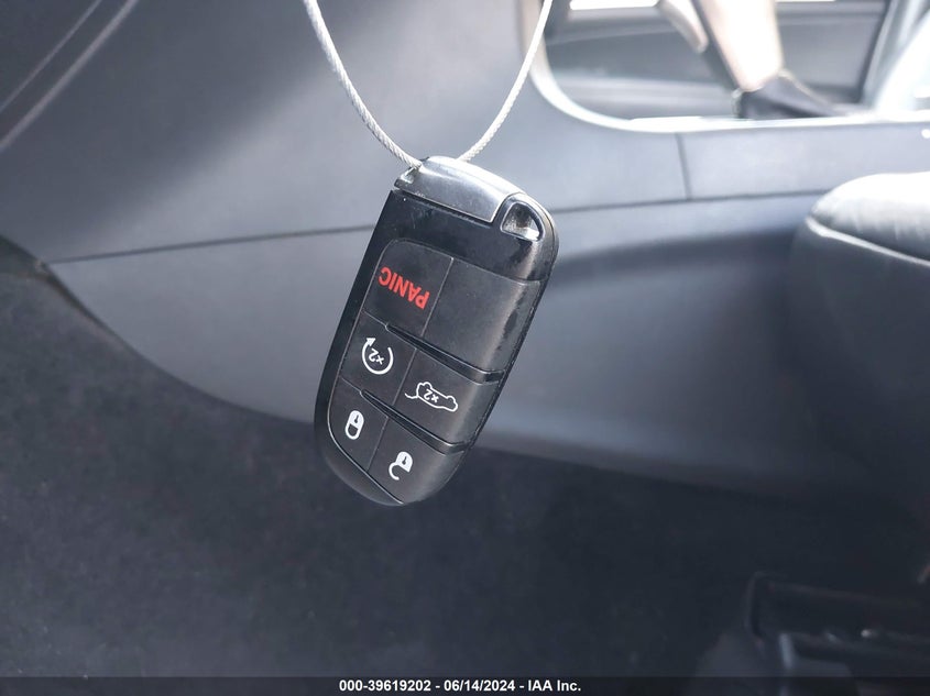 2016 Jeep Grand Cherokee Limited VIN: 1C4RJFBT9GC328198 Lot: 39619202