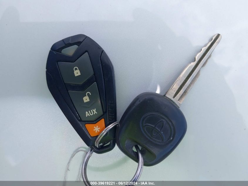 2001 Toyota Mr2 Spyder VIN: JTDFR320010034147 Lot: 39619221