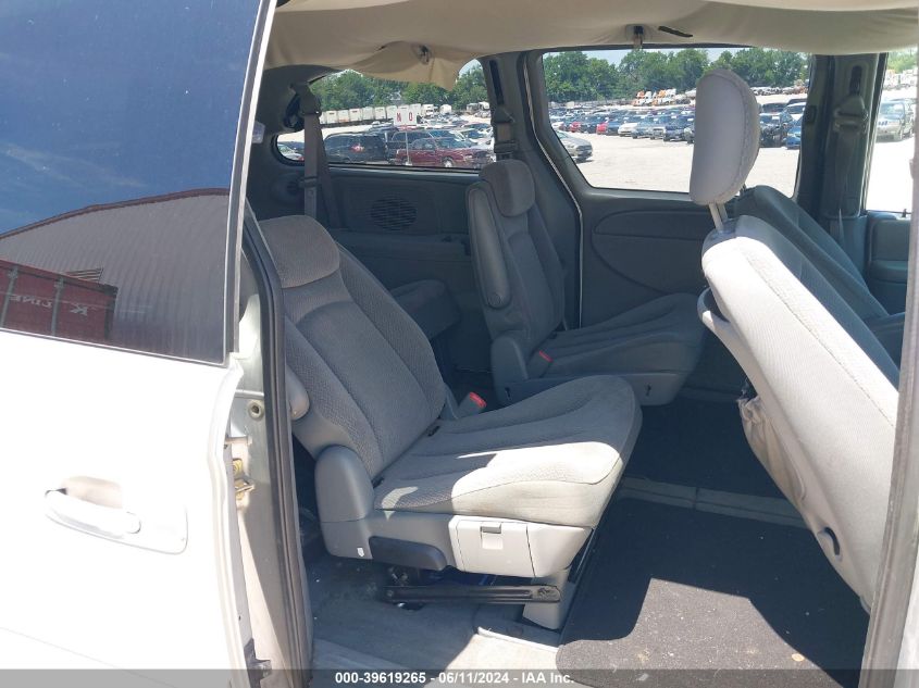 2005 Chrysler Town & Country Lx VIN: 2C4GP44R65R179071 Lot: 39619265