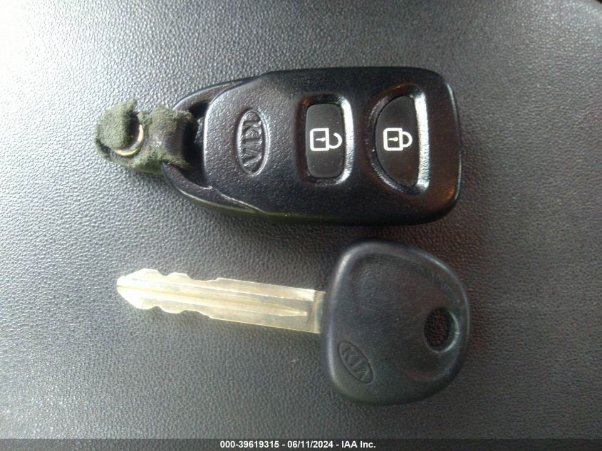 2010 Kia Soul Sport VIN: KNDJT2A24A7049685 Lot: 39619315