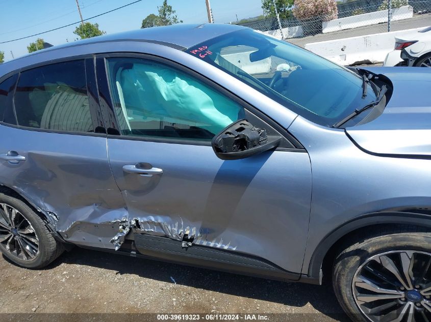 2022 Ford Escape Se VIN: 1FMCU0G67NUA02786 Lot: 39619323