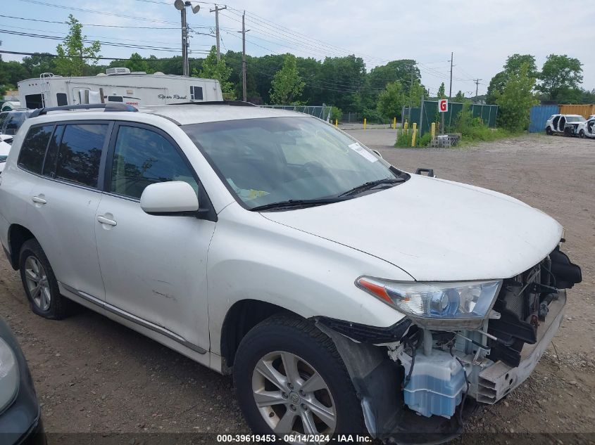 2013 Toyota Highlander Hybrid Base V6 VIN: JTEBC3EH5D2016782 Lot: 39619453