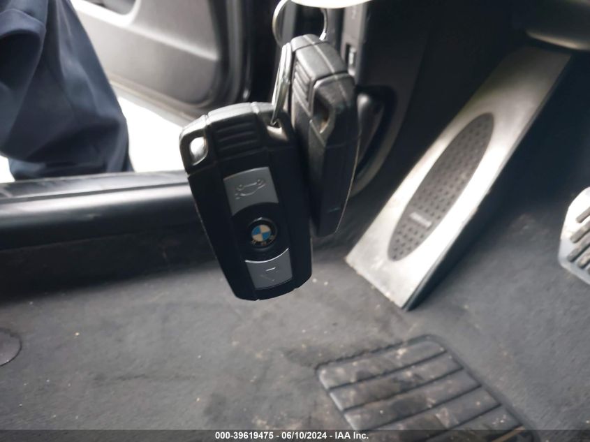 2010 BMW 528I I VIN: WBANU5C5XAC128807 Lot: 39619475