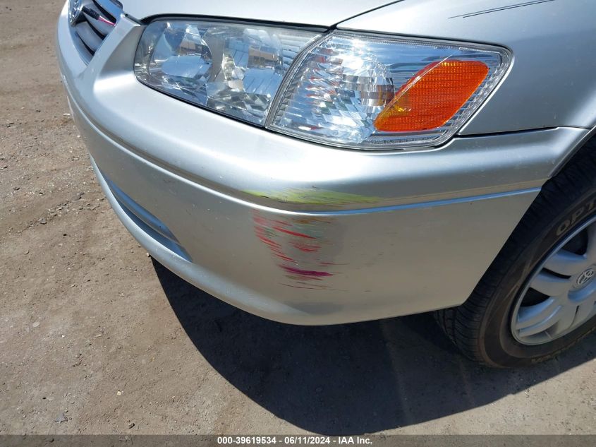 2000 Toyota Camry Le VIN: JT2BG22K8Y0459974 Lot: 39619534