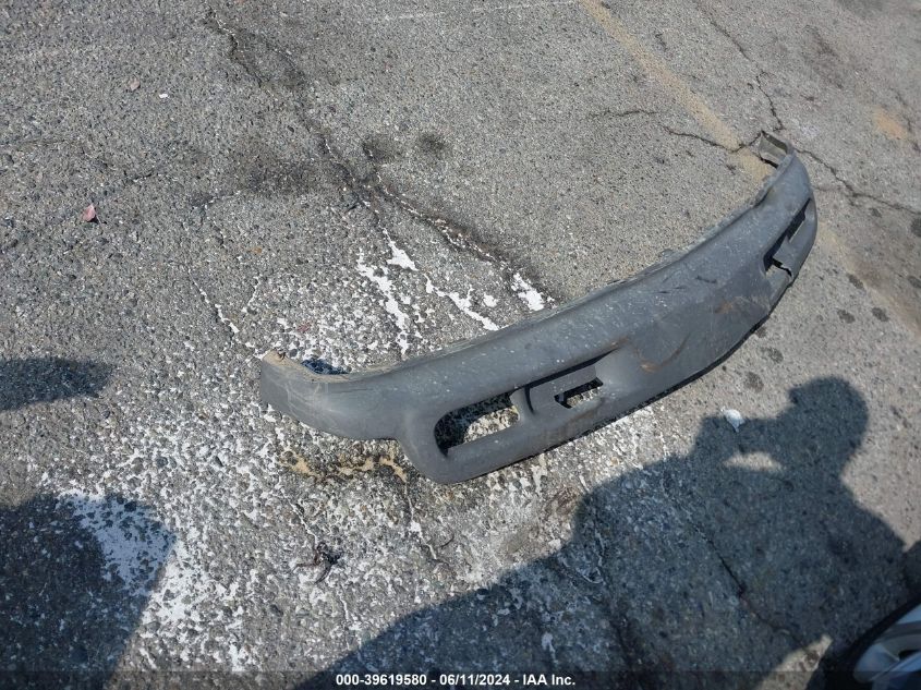 2005 Chevrolet Tahoe Ls VIN: 1GNEC13T95J232498 Lot: 39619580