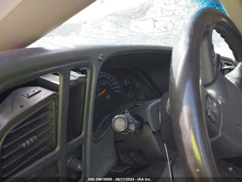 2005 Chevrolet Tahoe Ls VIN: 1GNEC13T95J232498 Lot: 39619580