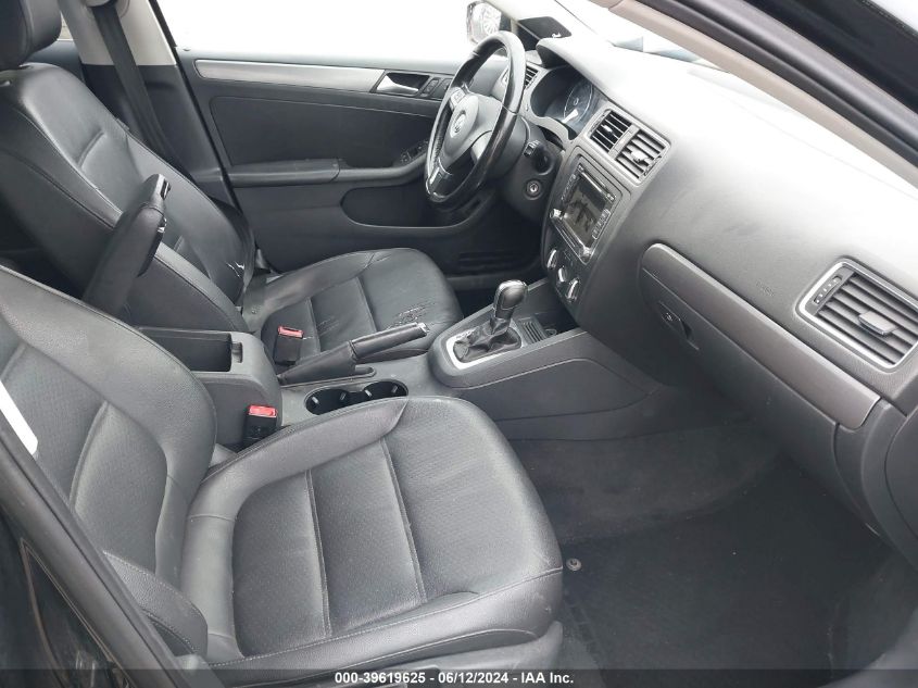 3VWLL7AJ5EM401839 2014 Volkswagen Jetta 2.0L Tdi