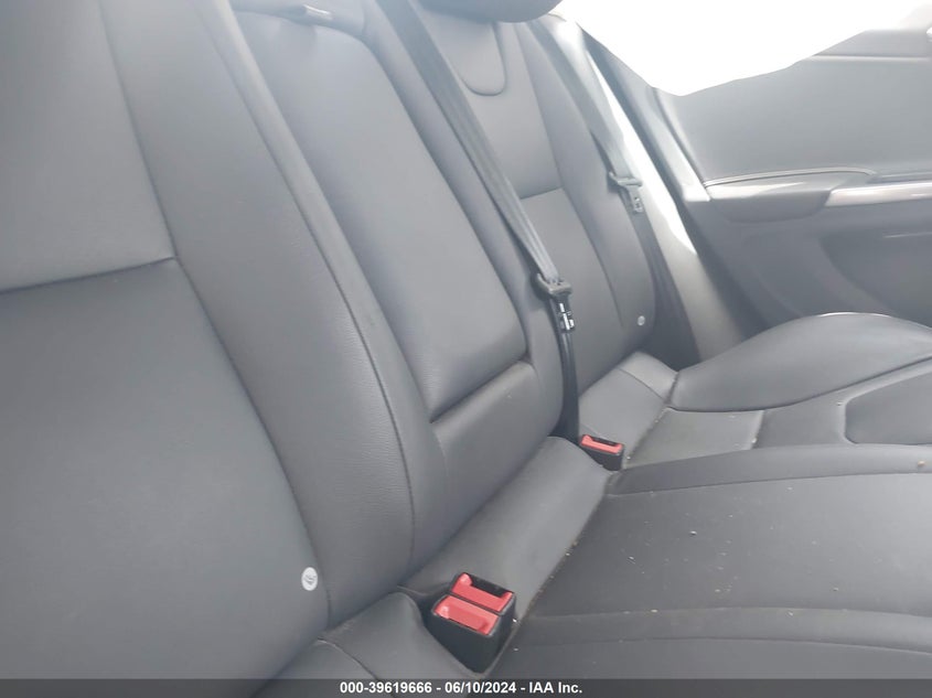 VIN YV126MFL6H2436538 2017 VOLVO S60 T5 DYNAMIC