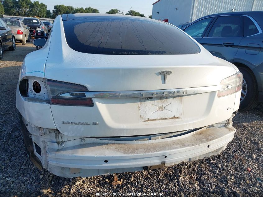 2016 Tesla Model S 60/70/75/85 VIN: 5YJSA1E15GF141932 Lot: 39619667