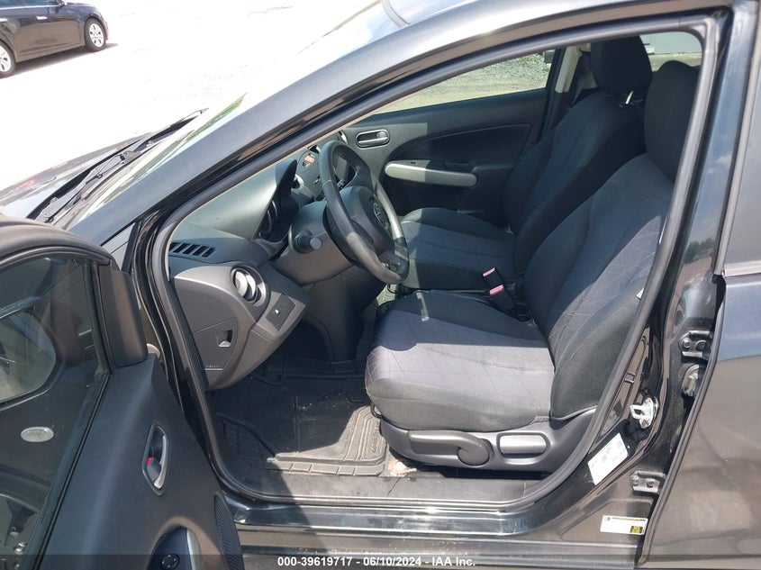 2014 Mazda Mazda2 Sport VIN: JM1DE1KYXE0185127 Lot: 39619717