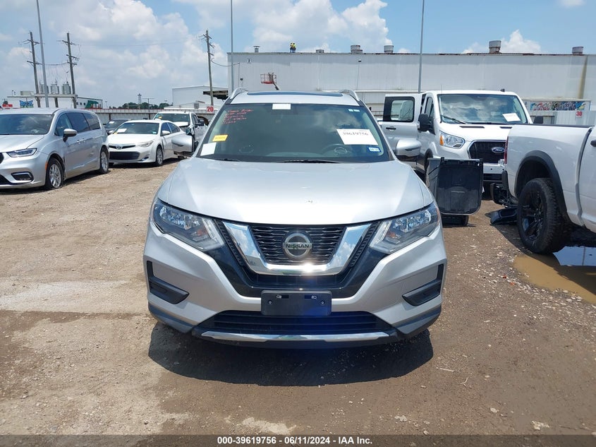 2018 Nissan Rogue Sv VIN: 5N1AT2MT8JC827915 Lot: 39619756