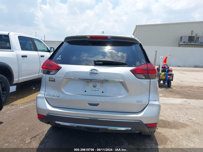 2018 Nissan Rogue Sv VIN: 5N1AT2MT8JC827915 Lot: 39619756
