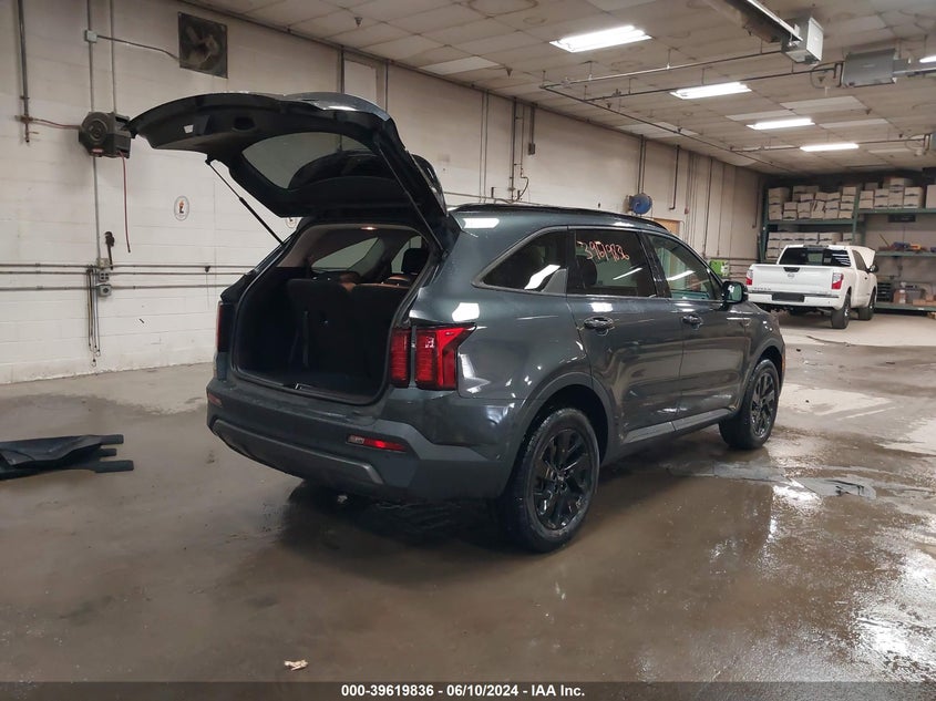 VIN 5XYRLDLC1MG009155 2021 KIA SORENTO S