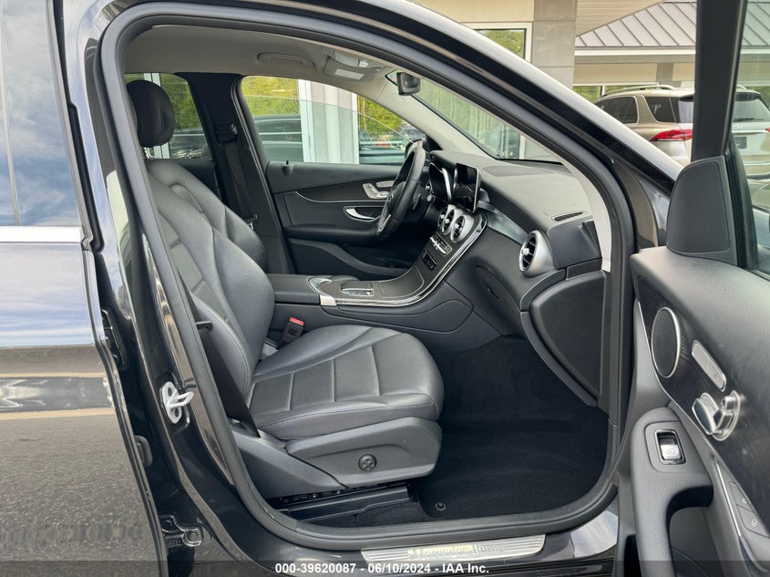 2021 Mercedes-Benz Glc 300 VIN: W1N0G8DB8MF943710 Lot: 39620087