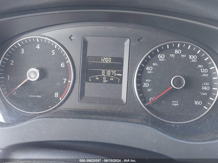 2014 Volkswagen Jetta 1.8T Se VIN: 3VWD17AJXEM439870 Lot: 39620097