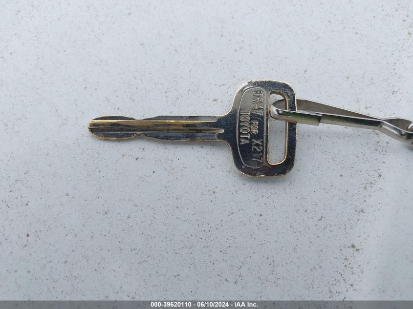 2003 Toyota Corolla Le VIN: JTDBR32E332012578 Lot: 39620110