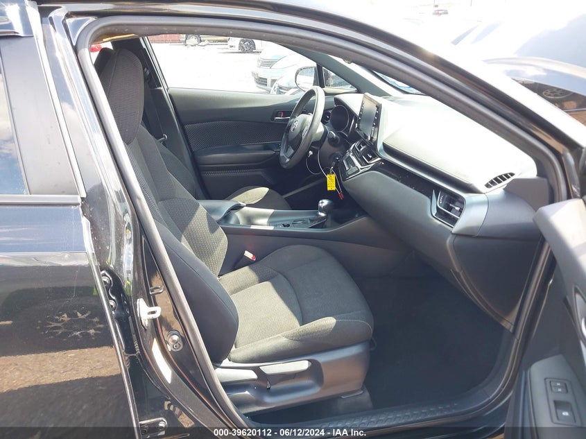 2019 Toyota C-Hr Le VIN: JTNKHMBX0K1041207 Lot: 39620112