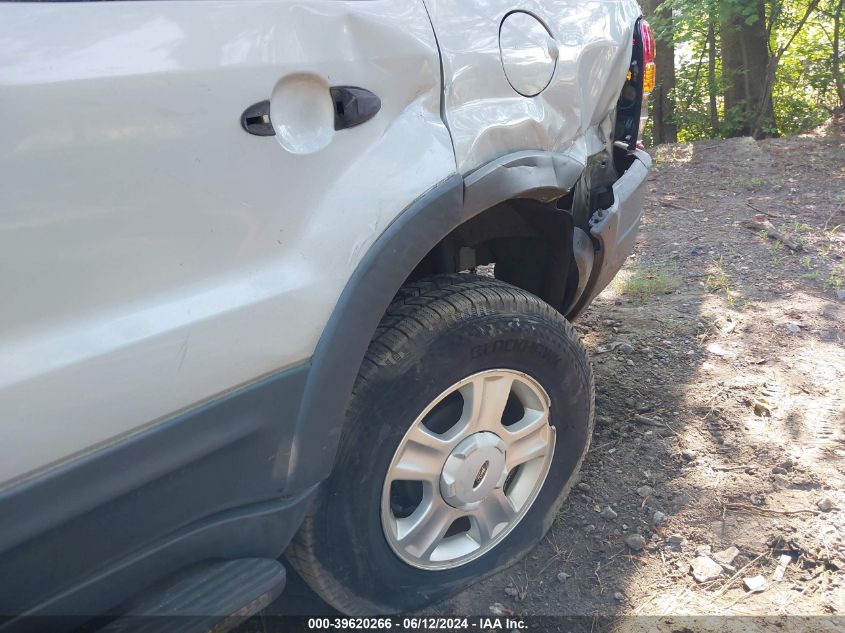 2002 Ford Escape Xlt VIN: 1FMYU03142KC10082 Lot: 39620266
