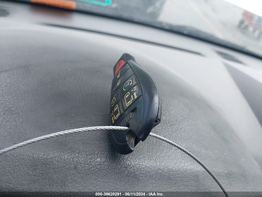 2010 Chrysler Town & Country Touring VIN: 2A4RR5D16AR353552 Lot: 39620291