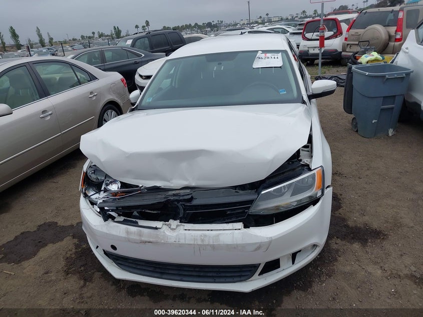 2012 Volkswagen Jetta 2.5L Se VIN: 3VWDP7AJ9CM321062 Lot: 39620344