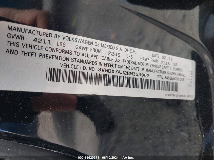 2011 Volkswagen Jetta 2.5L Se VIN: 3VWDX7AJ2BM353902 Lot: 39620371