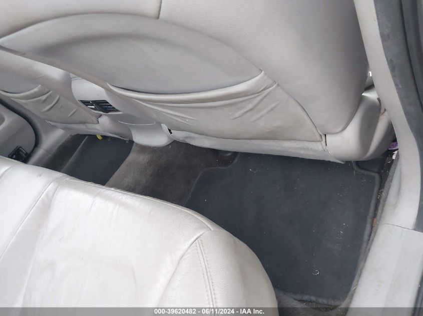 2010 Honda Accord 2.4 Ex-L VIN: 1HGCP2F82AA063227 Lot: 39620482