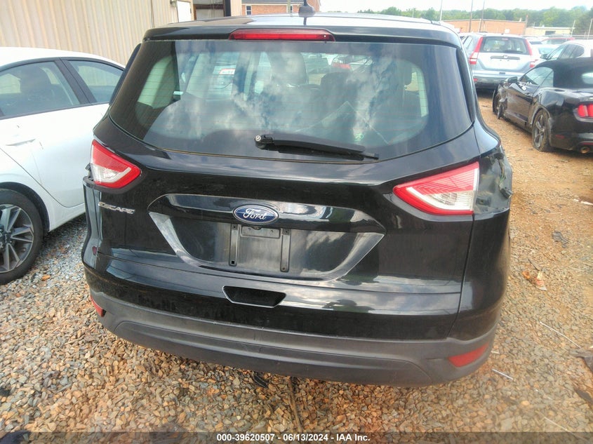 2015 Ford Escape S VIN: 1FMCU0F7XFUC85387 Lot: 39620507