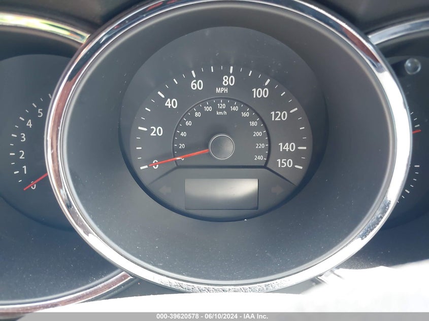 2011 Kia Sorento Lx VIN: 5XYKTCA19BG173358 Lot: 39620578